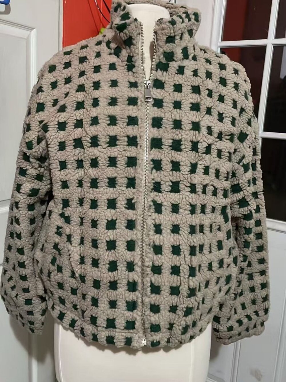Women’s Long Sleeve Cropped Sherpa Fleece Plaid Jacket Casual Chunky Teddy
